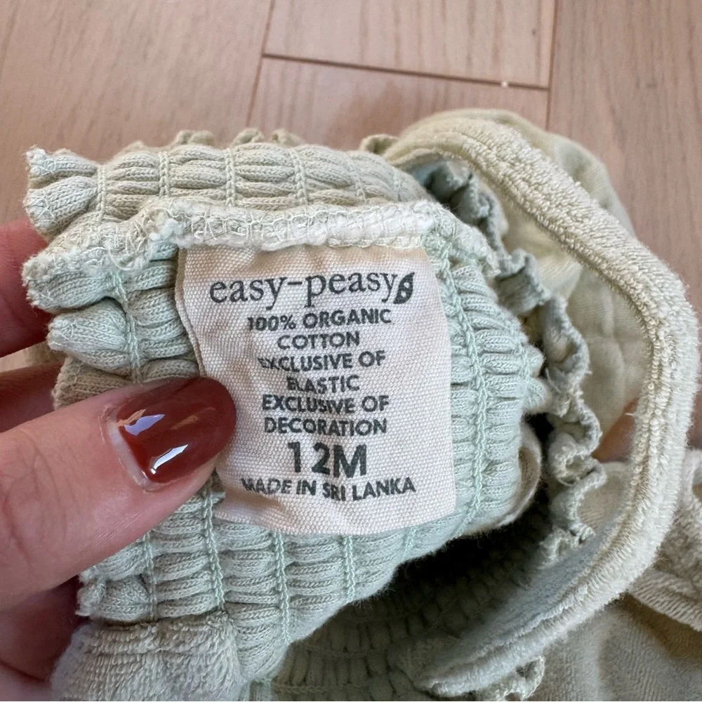 Easy Peasy Ruffle Top and Shorts Set 12m TWO SETS